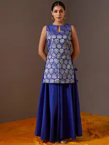 Abhishti Women Blue Zari Woven Design Kurti