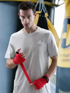 ADIDAS Single Jersey Small Logo Pure Cotton T-shirt