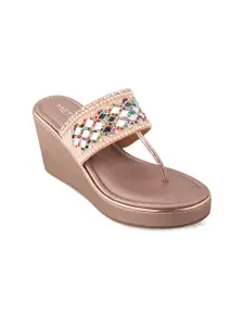 Metro Women Peach-Coloured Wedge Heels