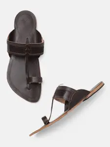 House of Pataudi Men Textured Ethnic Comfort One Toe Style Sandals