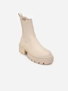 FOREVER 21 Women Cream Solid Chelsea Boots