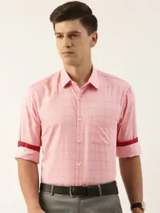 Peter England Nuvo Fit Spread Collar Checked Formal Shirt