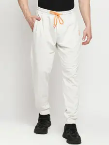 Underjeans by Spykar Men Off-White Solid Joggers