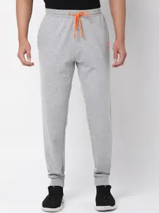 Underjeans by Spykar Men Grey Solid Joggers