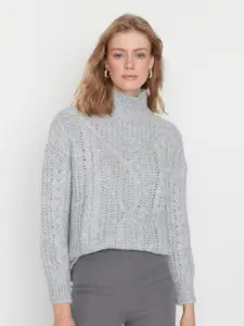 Trendyol Women Grey Cable Knit Pullover
