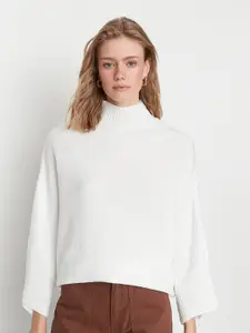 Trendyol Women Off White Pullover
