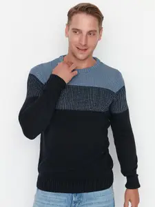 Trendyol Men Blue & Black Colourblocked Pullover Acrylic Sweater