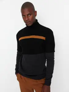 Trendyol Men Black & Brown Colourblocked Pullover Acrylic Sweater