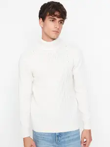 Trendyol Men Off White Cable Knit Pullover