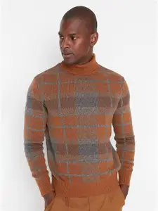 Trendyol Men Coffee Brown & Grey Checked Checked Pullover