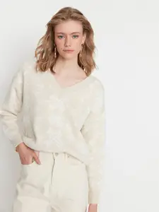 Trendyol Women Beige Floral Acrylic Pullover