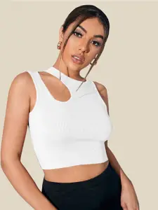 AAHWAN Women White Solid Cut Out Crop Top