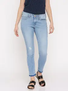 Levis 711 Women Blue Skinny Fit Mid-Rise Low Distress Stretchable Jeans