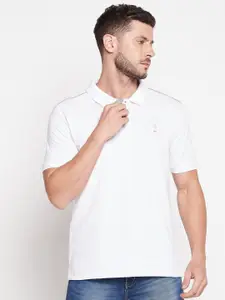 UNPAR Men White Polo Collar T-shirt