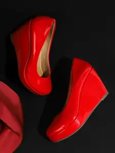 ICONICS Red Party Wedge Pumps