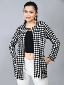 IUGA Women Black & White Checked Shrug
