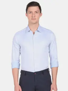 Arrow Men Self Design Cotton Slim Fit Formal Shirt
