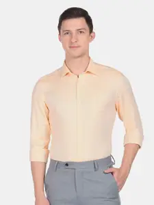 Arrow Men Self Design Dobby Cotton Formal Shirt