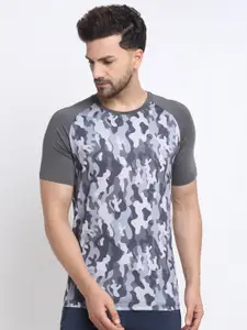 Invincible Men Grey & White Printed Slim Fit T-shirt