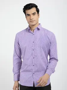 RED FEATHER Men Grid Tattersall Checks Cotton Formal Shirt