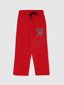 max Boys Red Solid Pure Cotton Track Pants