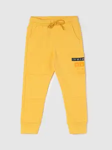 max Boys Yellow Solid Pure Cotton Joggers