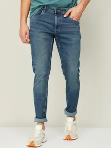 Forca Men Blue Tapered Fit Light Fade Cotton Jeans