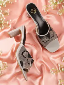 House of Pataudi Embellished Ethnic Block Heels