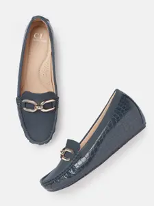 Carlton London Women Textured Loafers