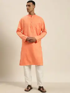 SOJANYA Men Orange Dobby Kurta