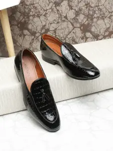 MUTAQINOTI Men Black Textured Leather Formal Shoes