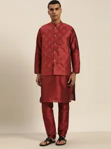 SOJANYA Men Maroon Kurta with Churidar with Nehru Jacket