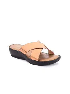 VALIOSAA Copper-Toned Solid Wedge Heels