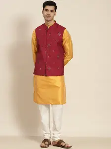 SOJANYA Men Woven Design Kurta with Churidar with Nehru Jacket