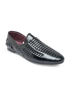 Regal Men Black Ethnic Shoe-Style Sandals