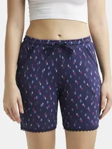 Jockey Relaxed Fit Printed Shorts with Lace Trim Styled Side Pockets