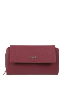 Mochi Women Maroon Textured Envelope