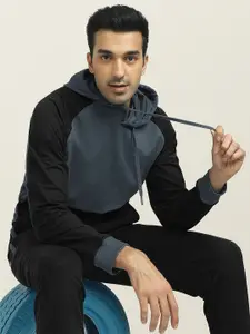 XYXX Men Black Quest French Terry Cotton Hooded Sweatshirt