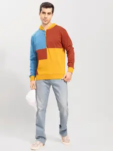 Snitch Men Mustard Yellow & Blue colourblocked Hooded Cotton Sweatshirt