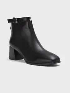 20Dresses Women Black Solid  Block Heeled Boots