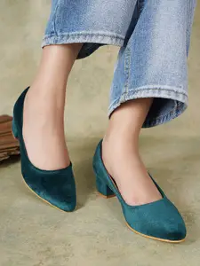 DressBerry Green Velvet Block Pumps Heels