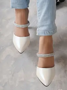 DressBerry White Pumps Heels