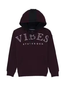 Status Quo Boys Maroon Printed Hooded Cotton Sweatshirt