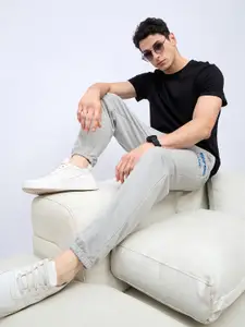 Styli Men Thigh Placement print Oversize fit jogger with Elasticated Hem