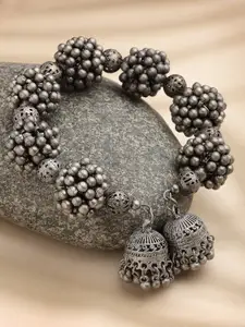 PANASH Oxidised Silver-Plated Bangles