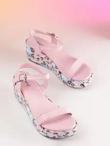 DressBerry Wedge Heels with Printed Detail