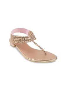 Metro Women Peach-Coloured Embellished Ethnic T-Strap Flats