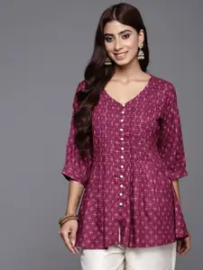 Libas Magenta & Beige Geometric Printed V-Neck Pleated Kurti