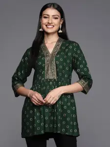 Libas Green & Golden Floral Printed V-Neck Pleated Kurti