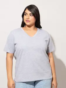 20Dresses Plus Size V-Neck Cotton T-shirt